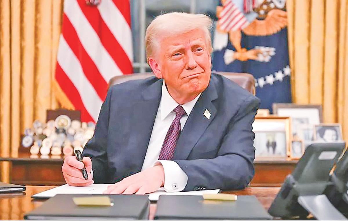 নাইজেরিয়ায় ট্রাম্পের থাবা ও ‘শ্বেতাঙ্গের দায়িত্ব’