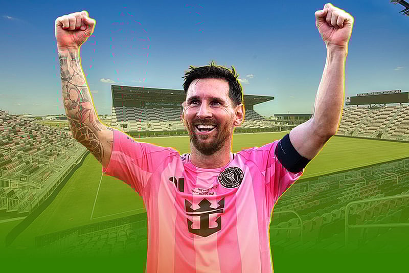 এক টুকরার দাম ৯০ হাজার, বিক্রি হচ্ছে মেসির শিরোপা জেতা মাঠের ঘাস