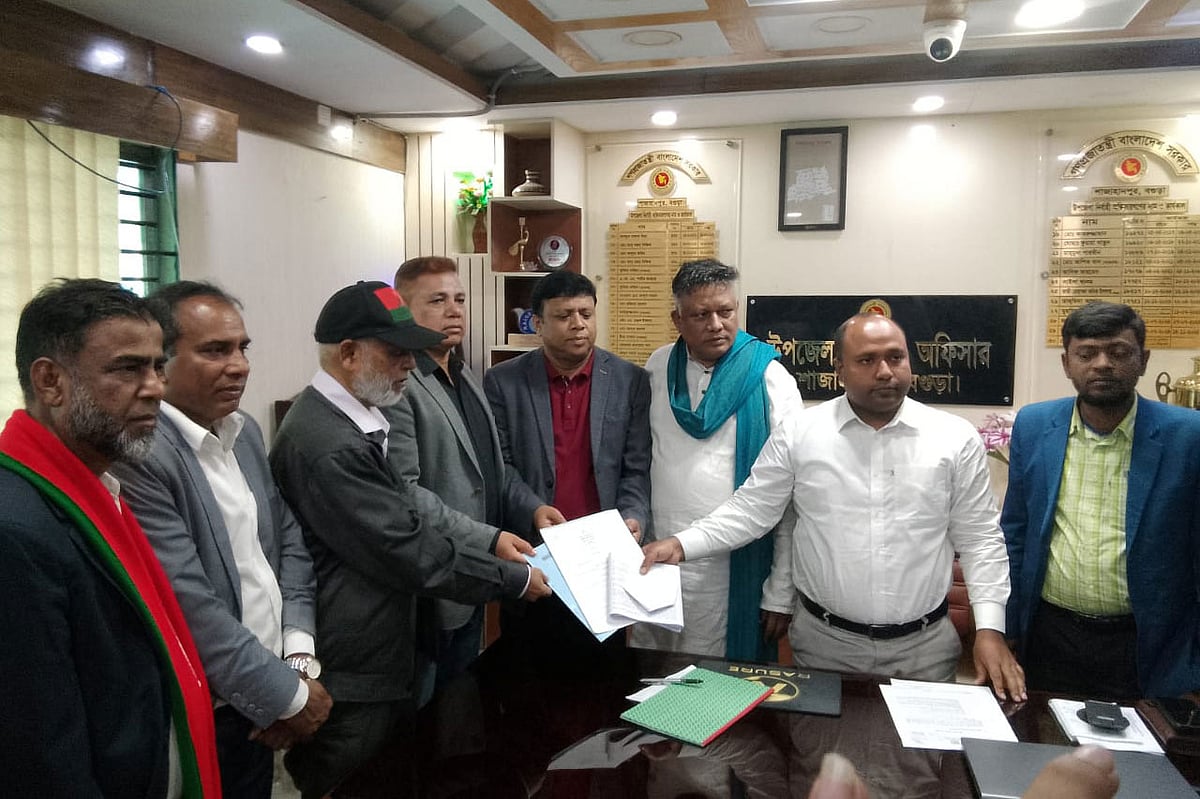 বগুড়া-৭ আসনে এক দিনের ব্যবধানে খালেদা জিয়ার পক্ষে তিনটি মনোনয়নপত্র সংগ্রহ