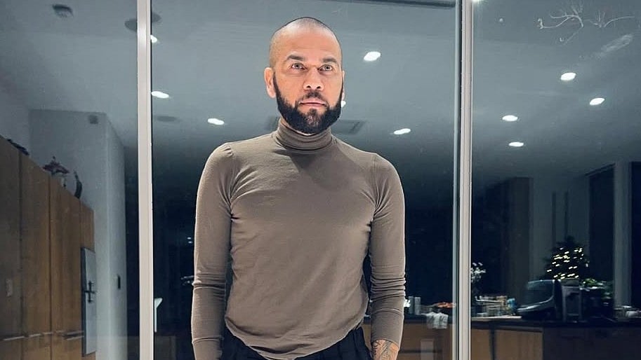 পর্তুগালে ক্লাব কিনে ফুটবলে ফেরার চেষ্টা ব্রাজিলিয়ান কিংবদন্তির