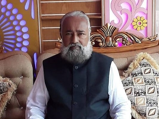 ফেনীতে আমজনতার দল থেকে মনোনয়নপত্র নিলেন জেলা আওয়ামী লীগ নেতা