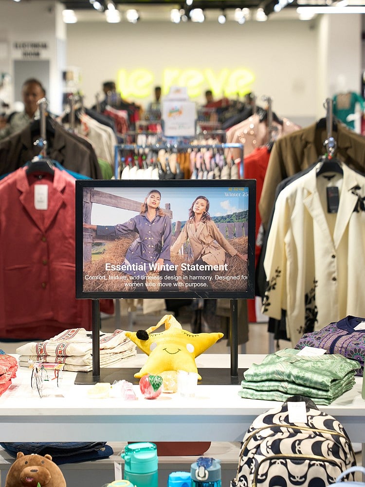 ওয়ারীতে লা রিভের ২৭তম স্টোর: সংস্কৃতি, স্টাইল আর আধুনিকতার এক অনন্য মিলন