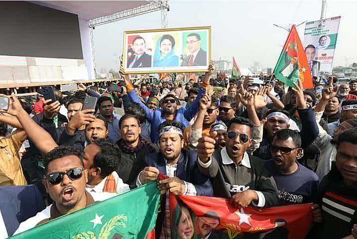 বাংলাদেশের রাজনীতিতে স্বদেশ প্রত্যাবর্তনের গল্প