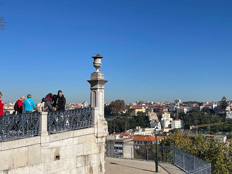 লিসবনে রৌদ্রকরোজ্জ্বল দিন