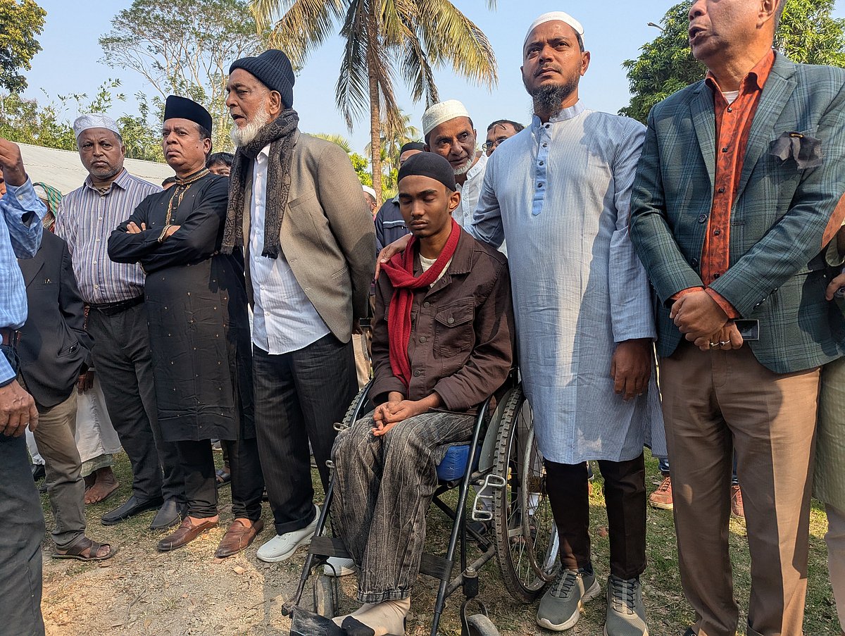 খালেদা জিয়ার জানাজায় অংশ নিতে গিয়ে বাবার মৃত্যু, জুলাই যোদ্ধা এখন নতুন জীবনযুদ্ধে