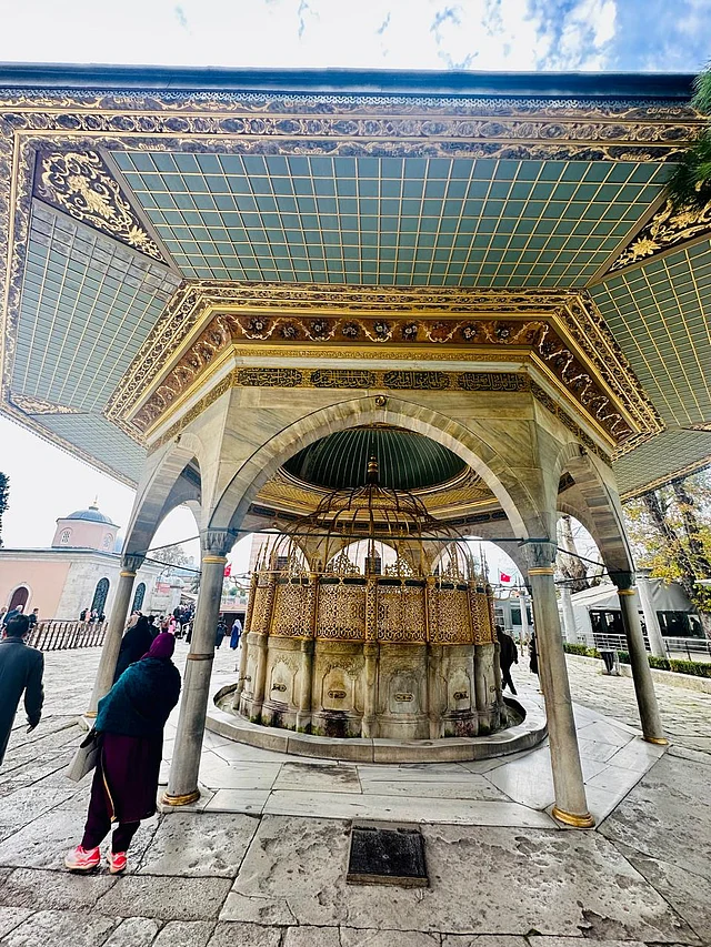 আয়াসোফিয়ার ওজুখানা