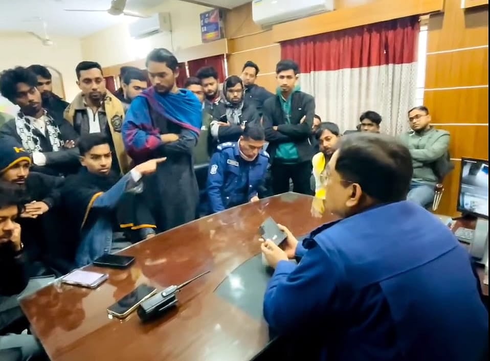 ‘বানিয়াচং থানা কিন্তু আমরা পুড়িয়ে দিয়েছিলাম’ বলা সেই বৈষম্যবিরোধী নেতা আটক