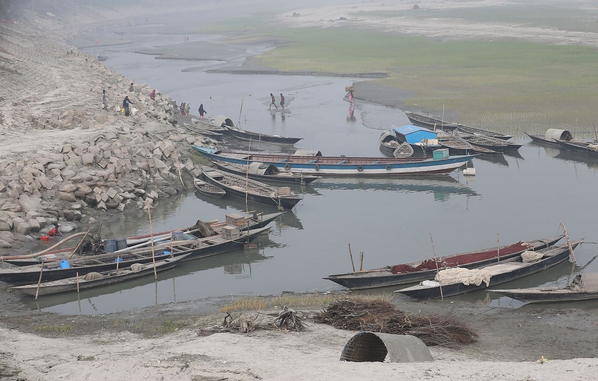 একঝলক (৪ জানুয়ারি ২০২৬)