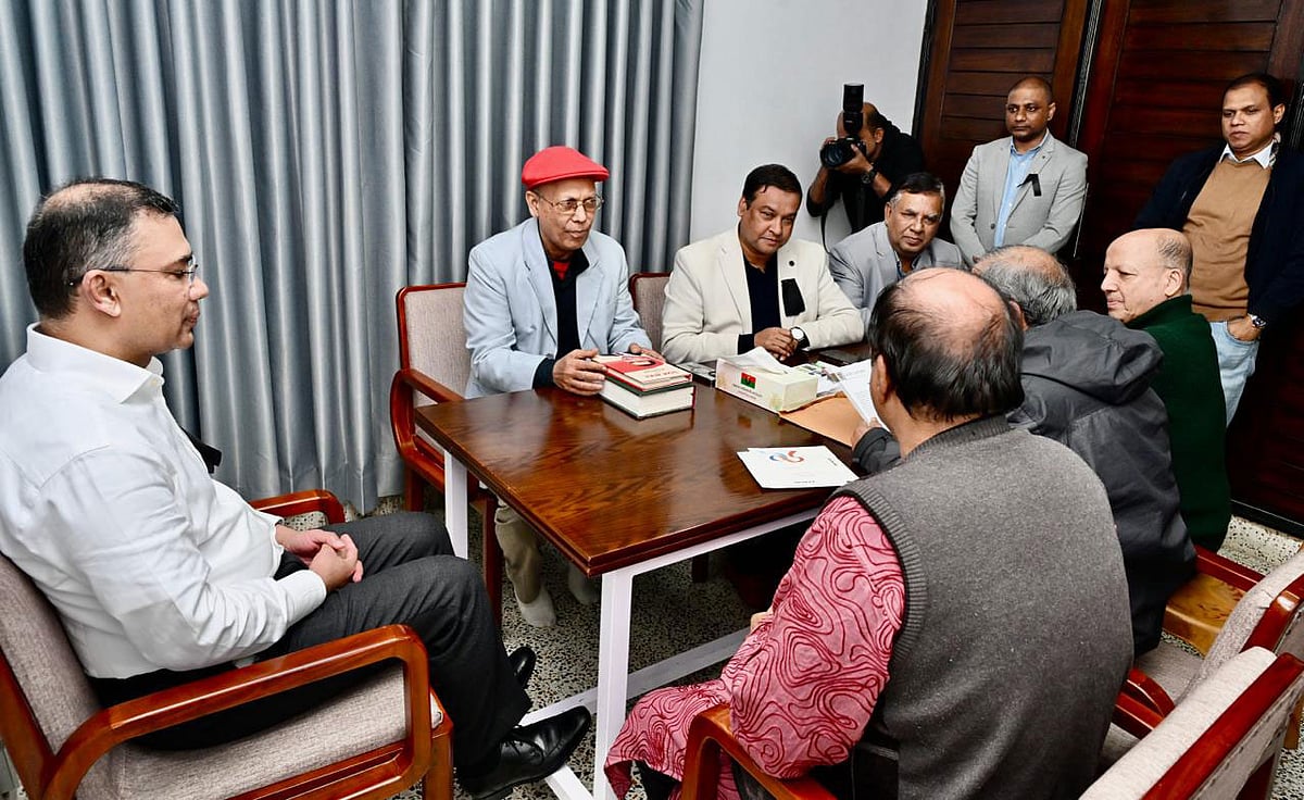 তারেক রহমানের সঙ্গে সাক্ষাৎ করলেন জাতীয় প্রেসক্লাবের নেতারা