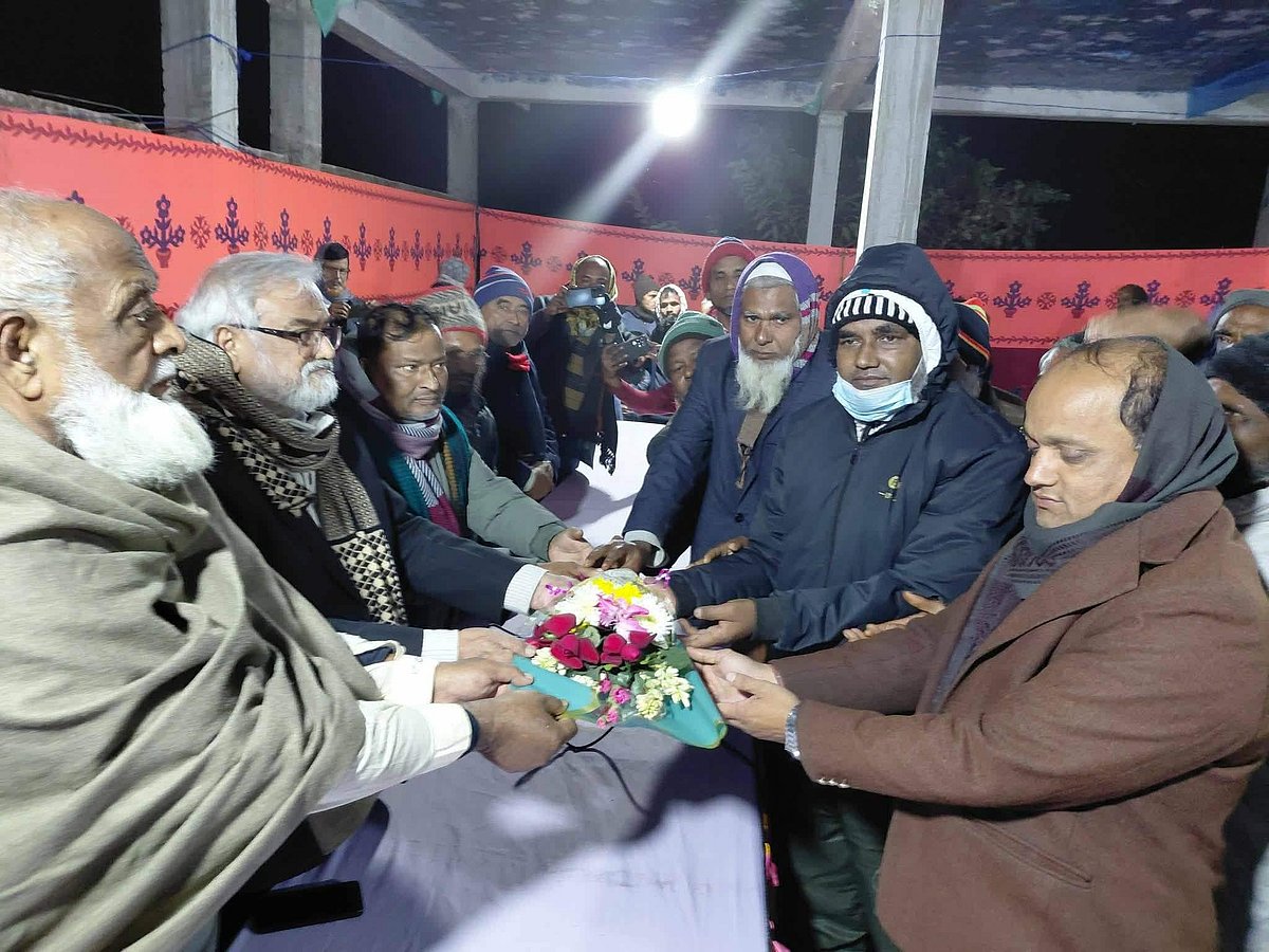 সৈয়দপুরে আওয়ামী লীগের ৭০ নেতা-কর্মী যোগ দিলেন বিএনপিতে