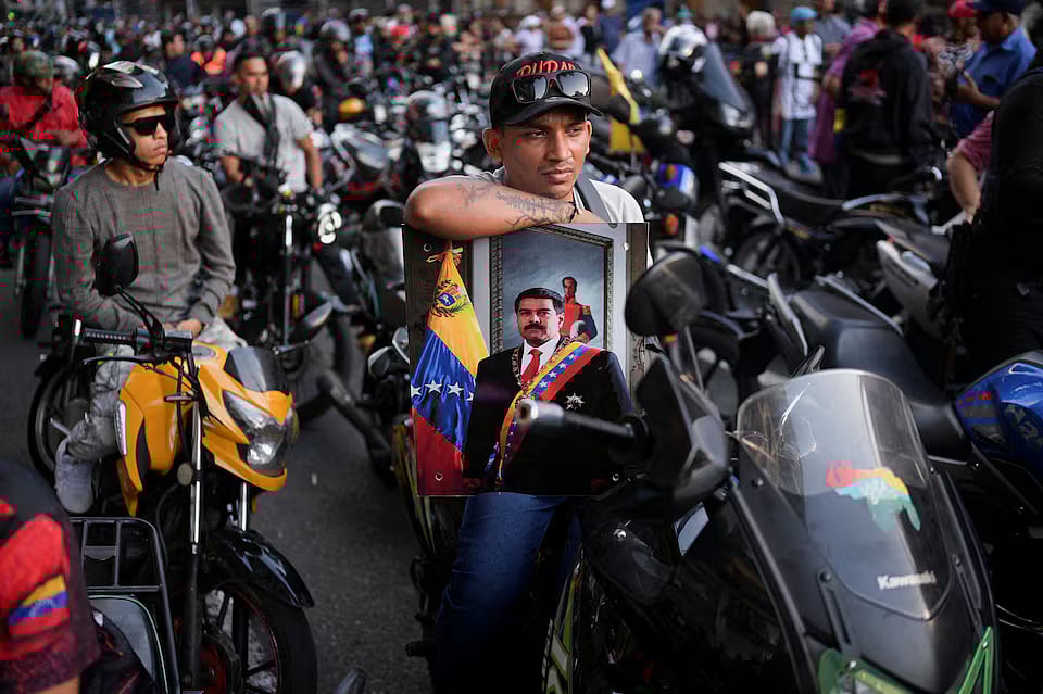 মাদুরোকে যুক্তরাষ্ট্রের তুলে নেওয়ার ঘটনা ‘কাপুরুষোচিত অপহরণ’: ভেনেজুয়েলার প্রতিরক্ষামন্ত্রী