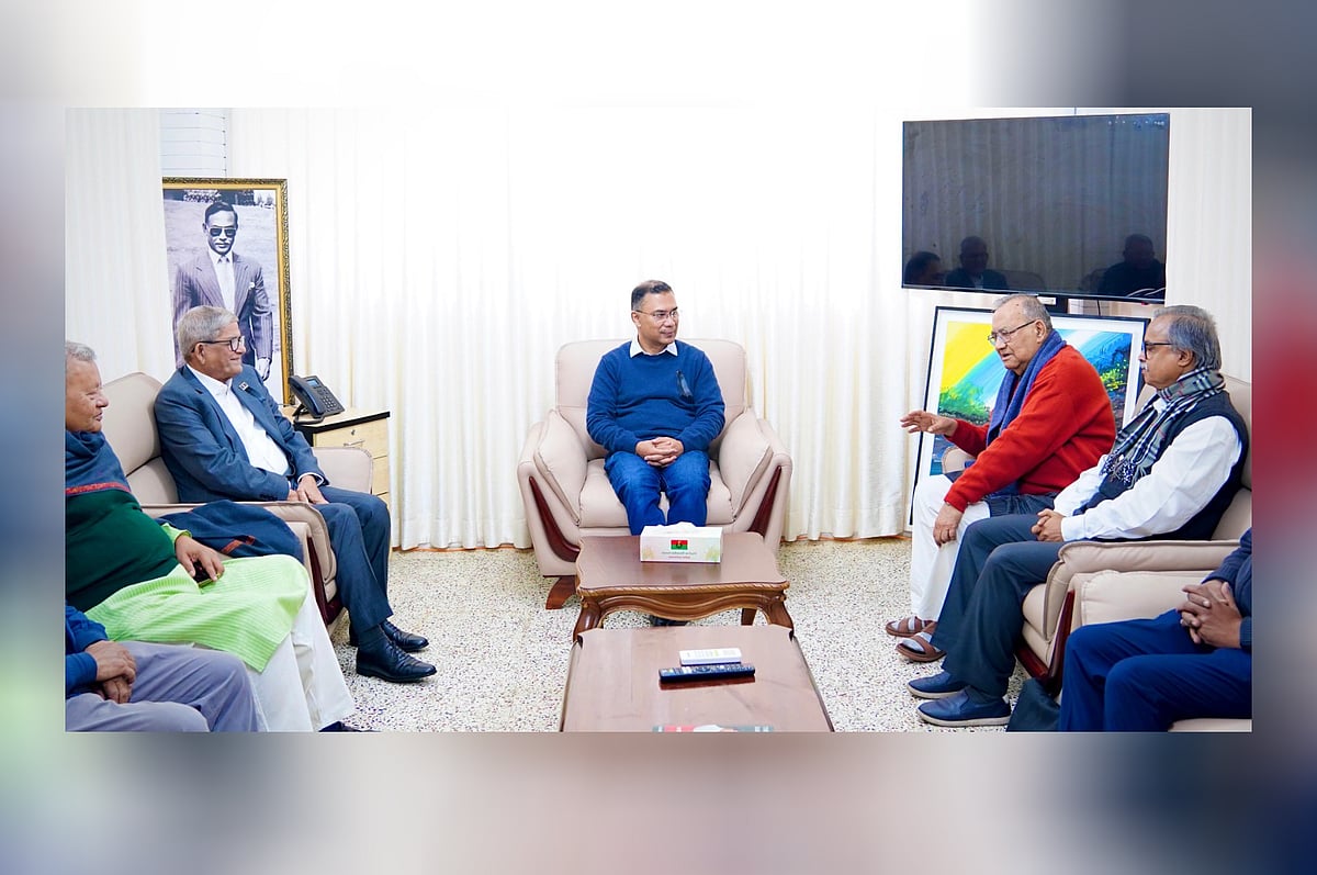 শোকবইয়ে স্বাক্ষর, তারেক রহমানের সঙ্গে সাক্ষাৎ বাম নেতাদের