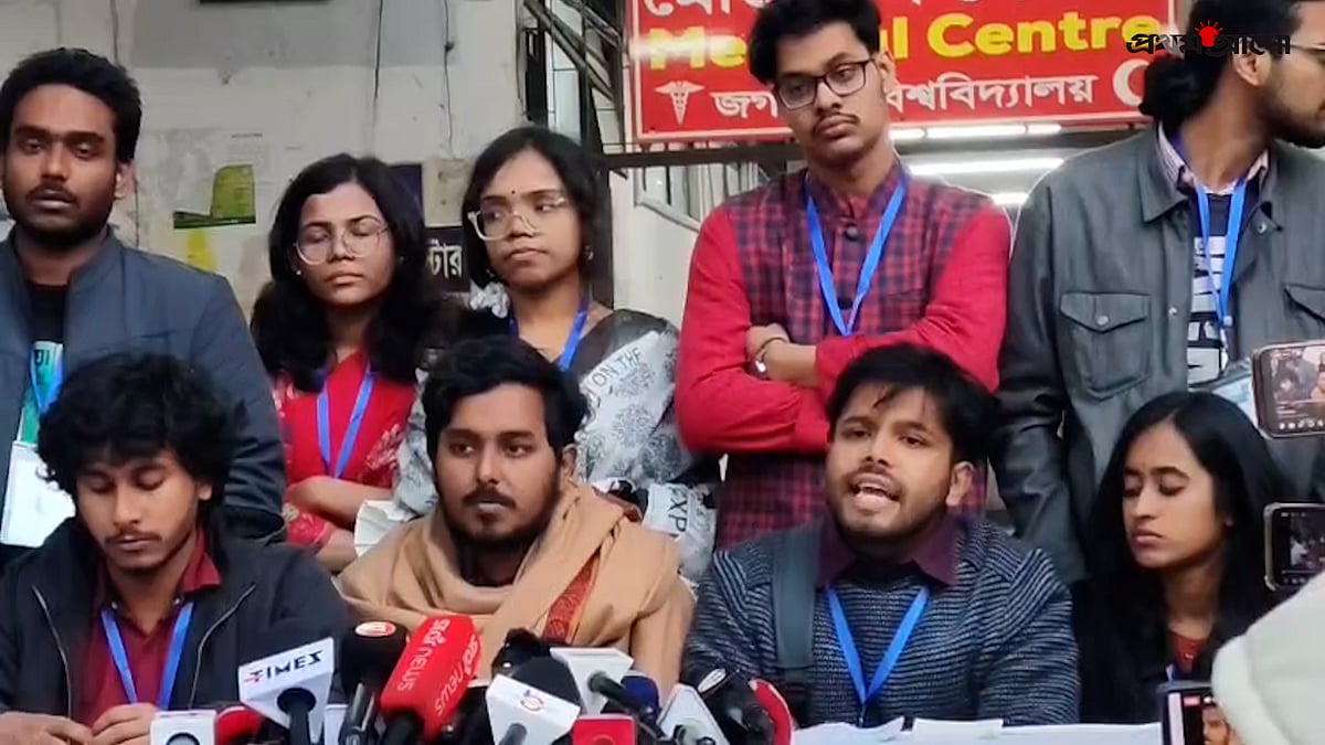 ‘ছাত্রদল ও ছাত্রশিবির–সমর্থিত প্যানেলে বিভিন্ন প্রতিনিধি আচরণবিধি লঙ্ঘন করেছেন’