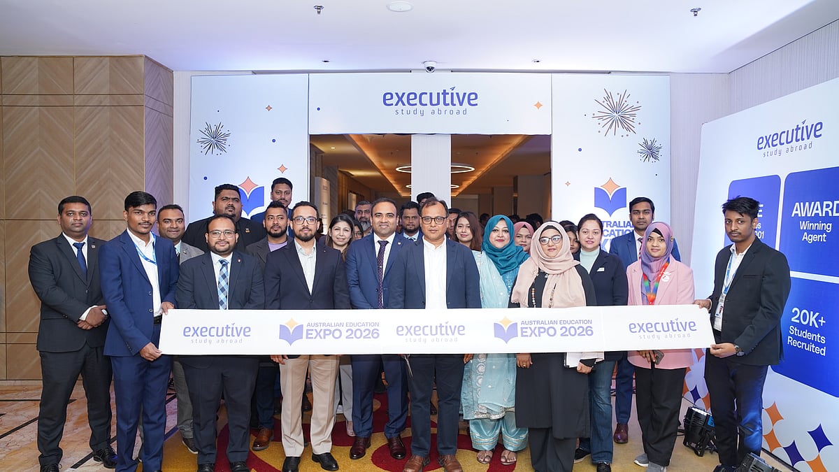 ছবি: এক্সিকিউটিভ স্টাডি অ্যাব্রোড