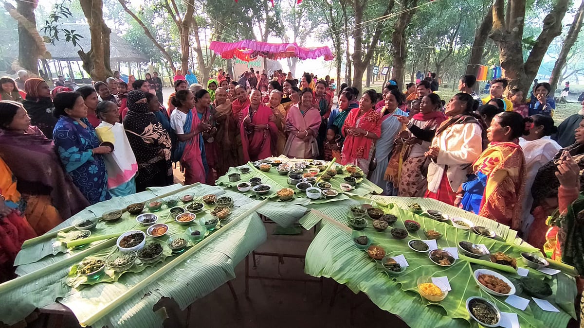 প্রকৃতি থেকে কুড়িয়ে আনা ‘শাক পিতারি’ উৎসব