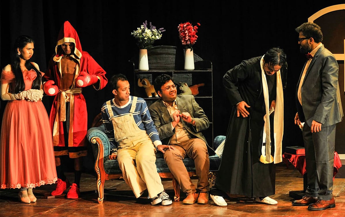 ভণ্ডামি ও প্রতারণাকেই প্রশ্নবিদ্ধ করেছেন মলিয়ের