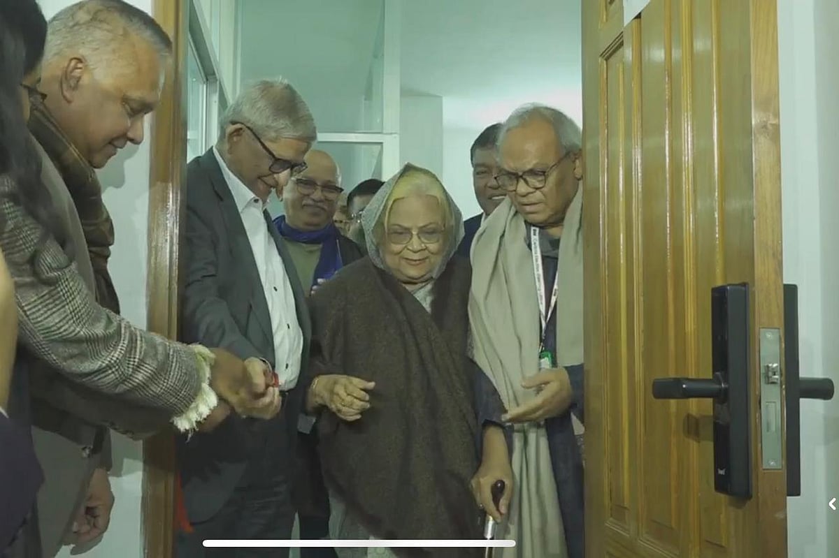 গুলশানে বিএনপির নির্বাচনী কার্যালয় ও কল সেন্টার চালু