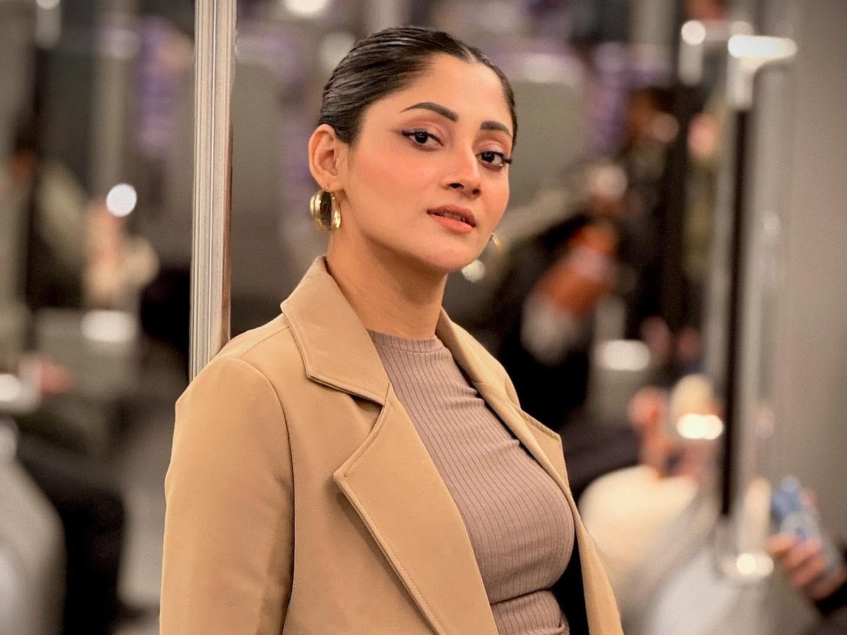 ‘কাউকে গভীরভাবে ভালোবাসা আপনাকে সাহস দেয়’