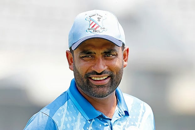 তামিমকে নিয়ে বিতর্কিত মন্তব্য, বিসিবি পরিচালক নাজমুলকে চট্টগ্রামে অবাঞ্ছিতের হুমকি