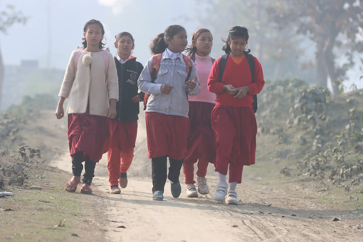 ৮ জেলায় শৈত্যপ্রবাহ, দেশজুড়ে তাপমাত্রা বেড়েছে