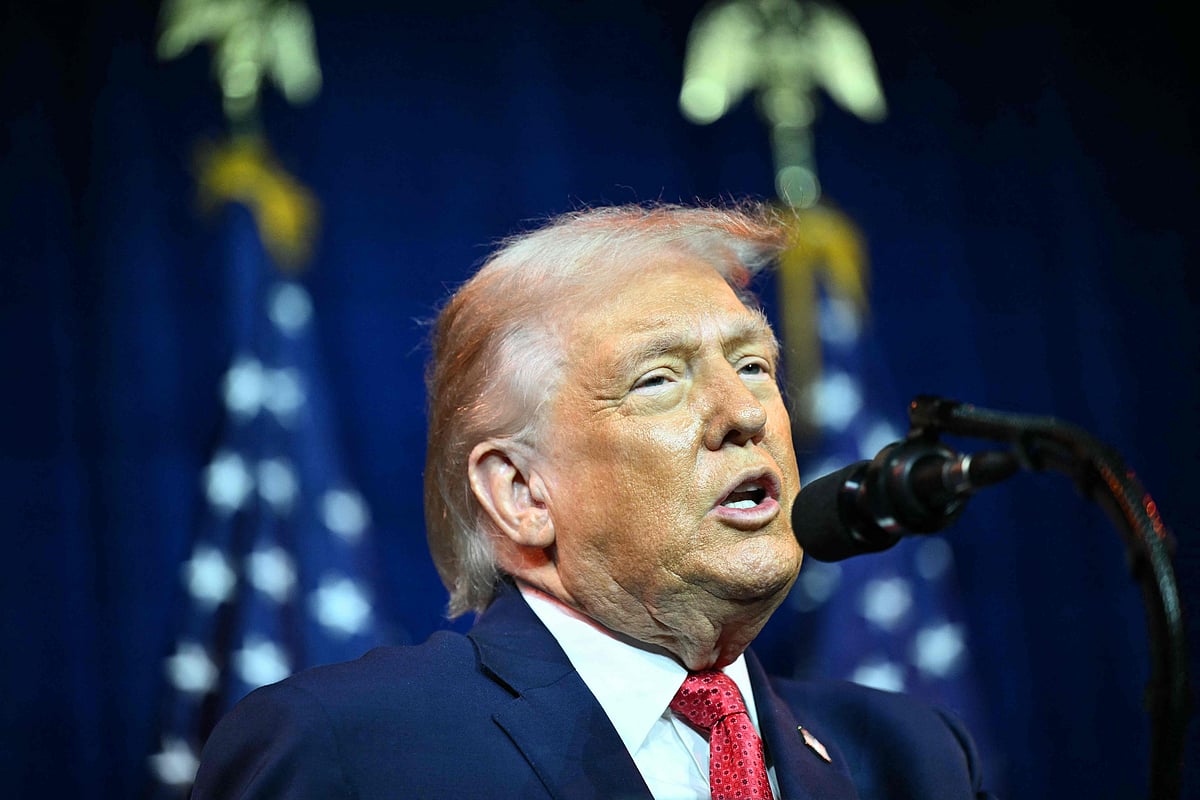 ইরানকে হুমকি দিয়েই চলছে যুক্তরাষ্ট্র, কী পদক্ষেপের কথা ভাবছেন ট্রাম্প