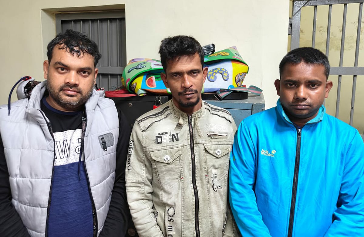 বগুড়ায় অপহরণের পর মুক্তিপণ আদায়ের অভিযোগে যুবদল নেতাসহ গ্রেপ্তার ৩