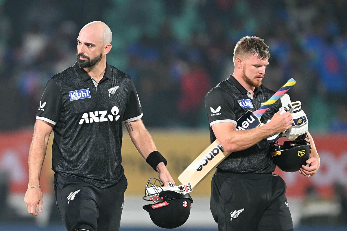 ভারতের বিপক্ষে মিচেলের সেঞ্চুরিতে নিউজিল্যান্ডের রেকর্ড গড়ে জয়