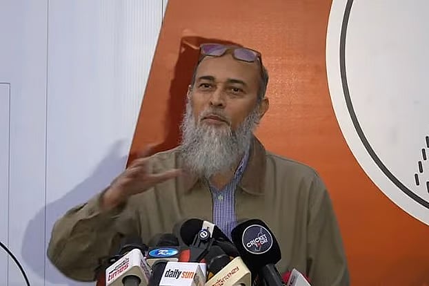 অর্থ কমিটির প্রধানের পদ থেকে নাজমুলকে অব্যাহতি দিচ্ছে বিসিবি