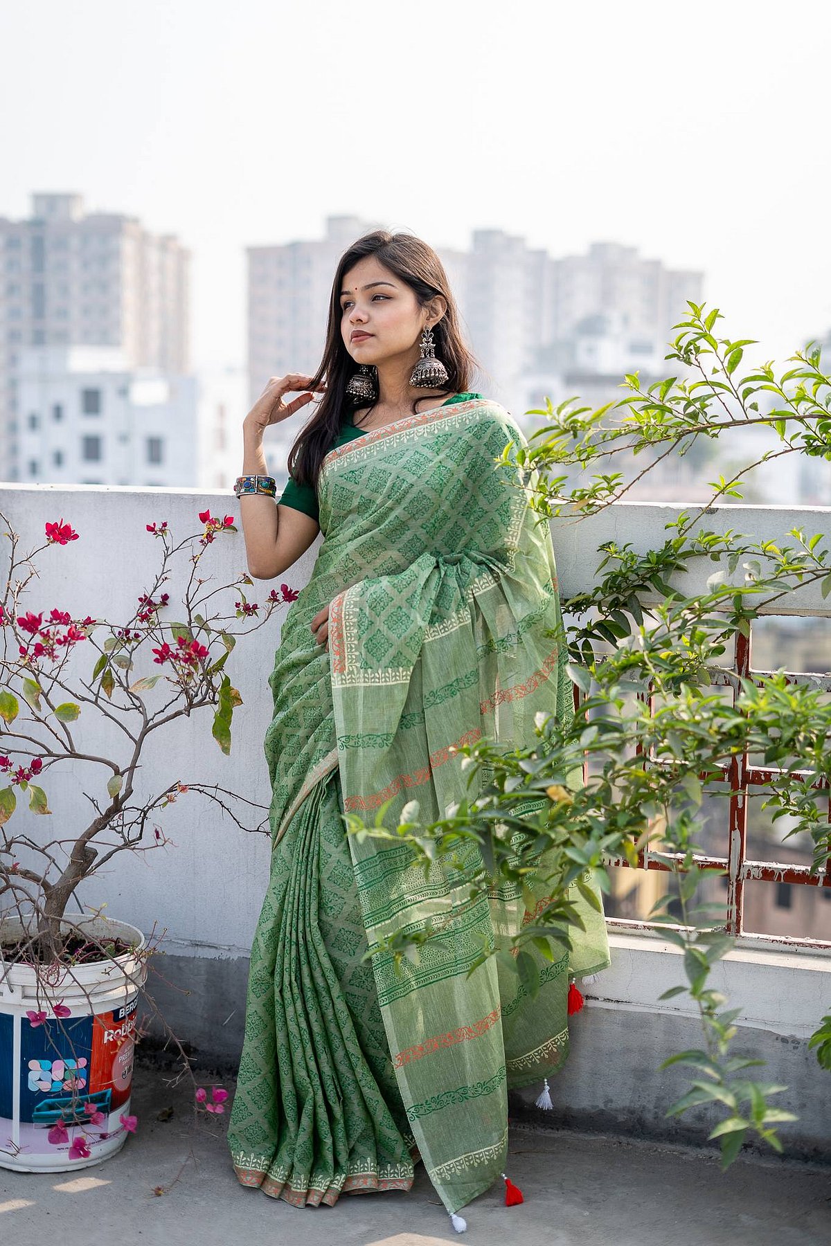 দেশীয়: যেখানে ফ্যাশন শুধু পণ্য নয়, একটি পরিবারের গল্প