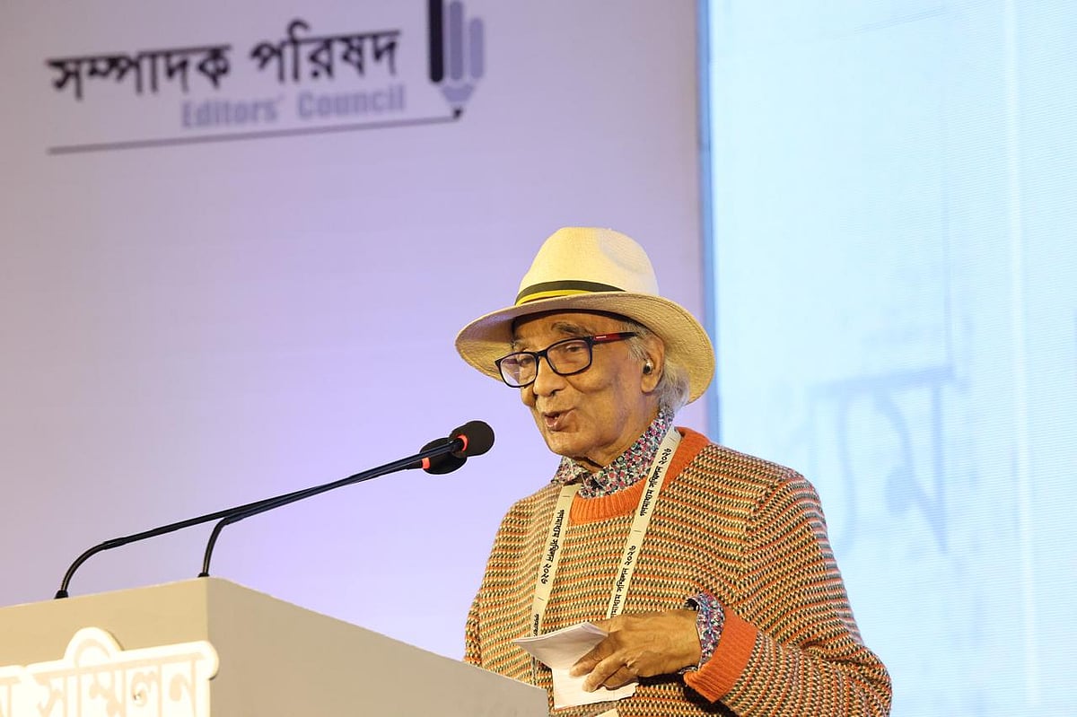 সাংবাদিকতার স্বাধীনতায় দরকার আর্থিক ও বুদ্ধিবৃত্তিক স্বনির্ভরতা: শফিক রেহমান