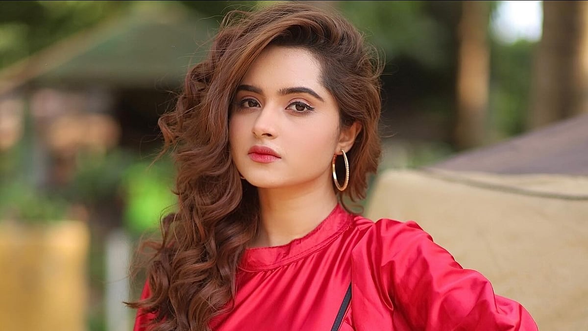 কেয়ার ফোনে যেদিন অ্যালার্ম বাজে না...