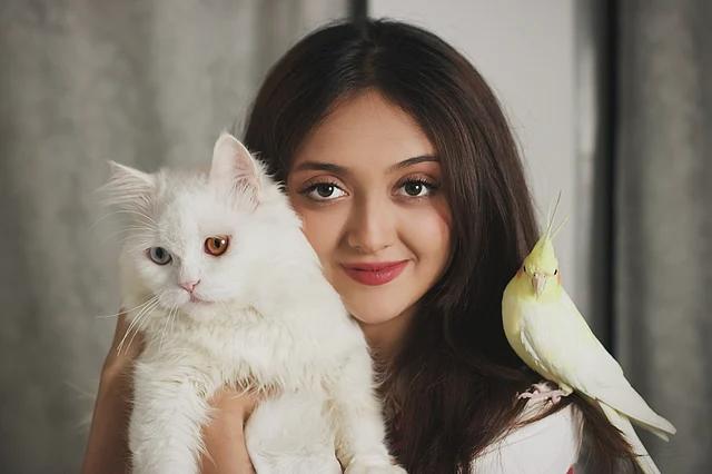 তবে পারশার এই পশু-পাখিপ্রেমী রূপটি অন্যরকম প্রিয় ভক্তদের কাছে। 