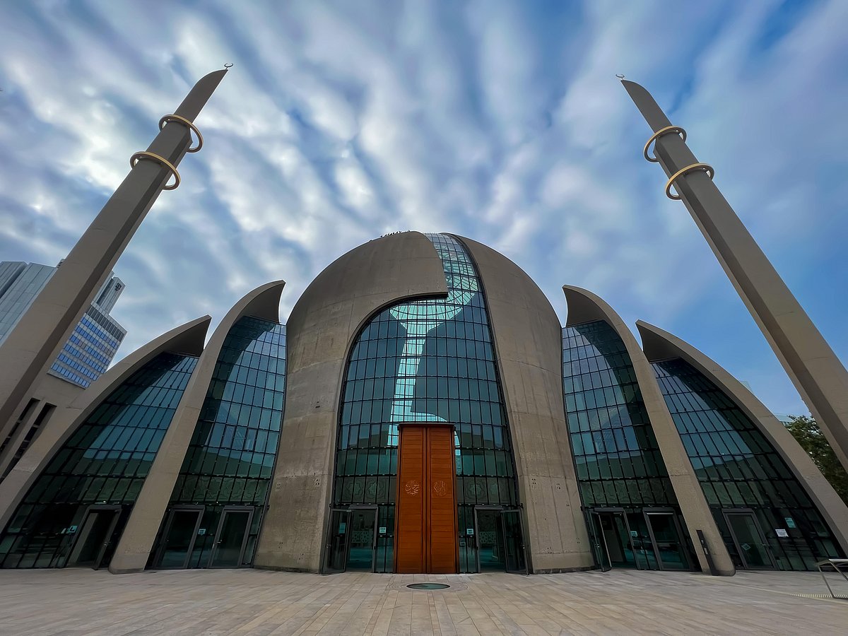 ইউরোপের মাটিতে ইসলামের শিকড় সন্ধান