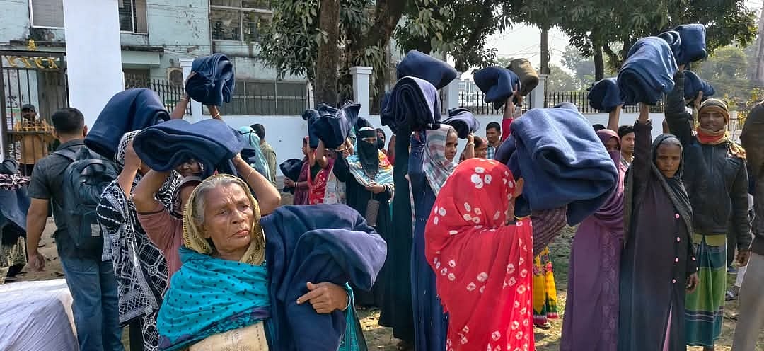‘অখন রাইতে শান্তিতে ঘুমাইতে পারমু’