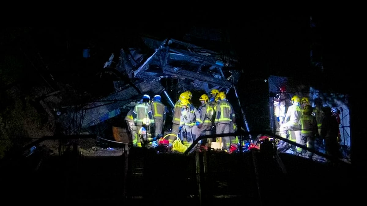 স্পেনে বার্সেলোনার কাছে ভয়াবহ ট্রেন দুর্ঘটনা, নিহত ১