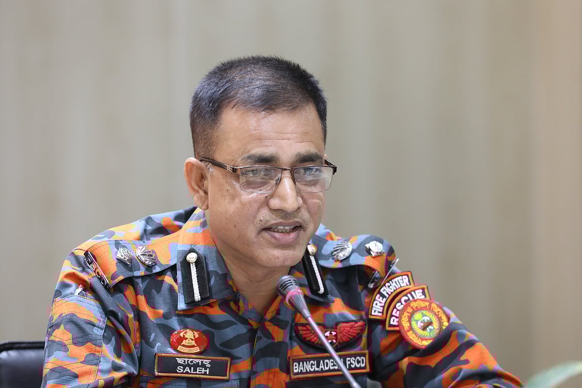 বৈদ্যুতিক শর্টসার্কিট থেকে অগ্নিকাণ্ড প্রতিরোধের পূর্বশর্ত মানসম্পন্ন কেব্‌ল ব্যবহার: মো. ছালেহ উদ্দিন