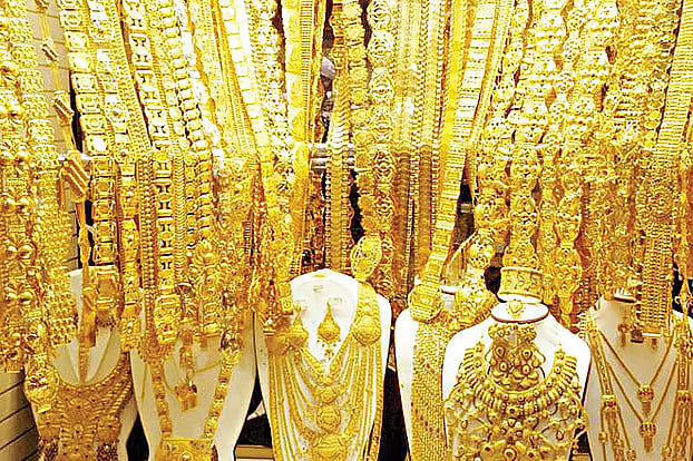 সোনার দাম ভরিতে এবার একলাফে বাড়ছে ৫ হাজার টাকা