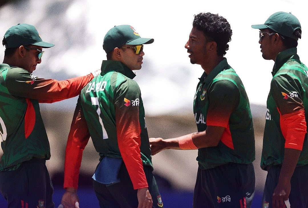 যুক্তরাষ্ট্রকে উড়িয়ে বিশ্বকাপের সুপার সিক্সে বাংলাদেশের যুবারা