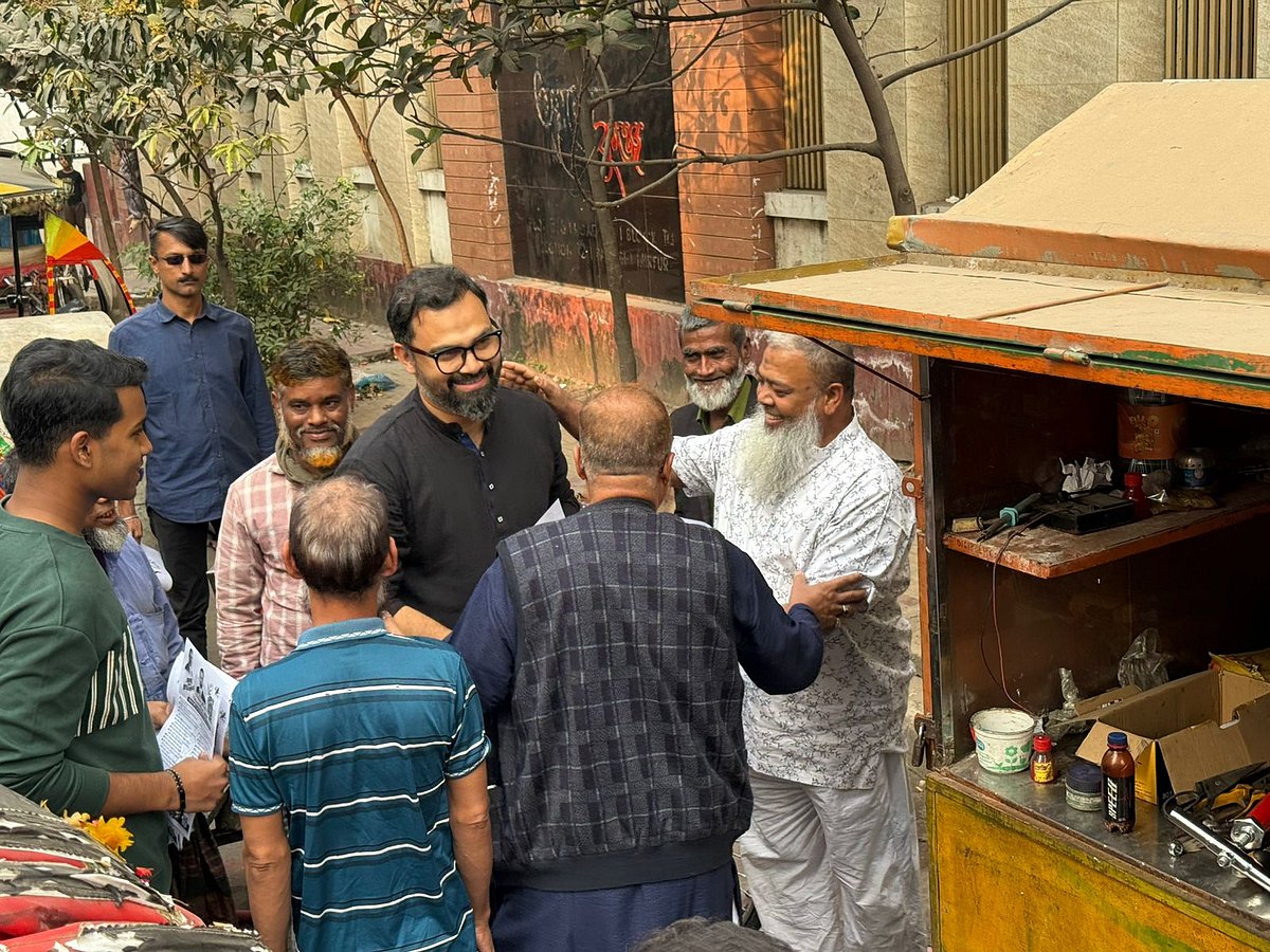 কোনো চাঁদাবাজ, মাদক ব্যবসায়ীকে প্রশ্রয় দেব না: প্রচারণায় আমিনুল হক