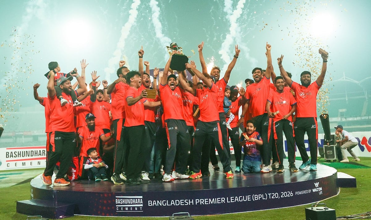 চ্যাম্পিয়ন রাজশাহী পেল ২ কোটি ৭৫ লাখ, টুর্নামেন্টসেরা শরীফুল কত টাকা পেলেন