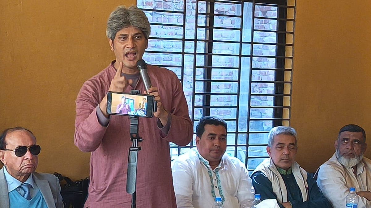 সরকারের কোনো কোনো অংশ কোনো কোনো পক্ষে ঝুঁকে যাচ্ছে: জোনায়েদ সাকি