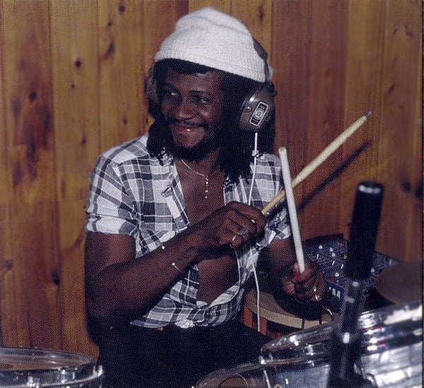 কিংবদন্তি ড্রামার স্লাই ডানবার মারা গেছেন