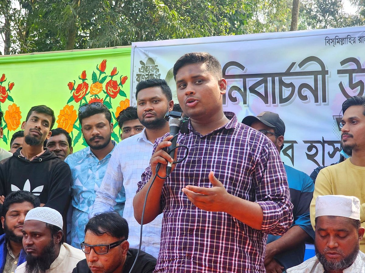 বিএনপির বিরুদ্ধে গেলে সেই খবর পত্রিকায় ছাপা হয় না: হাসনাত আবদুল্লাহ