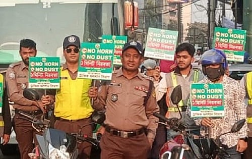 গুলশানে হর্ন না বাজাতে ‘নো হর্ন, নো ডাস্ট’ কর্মসূচি