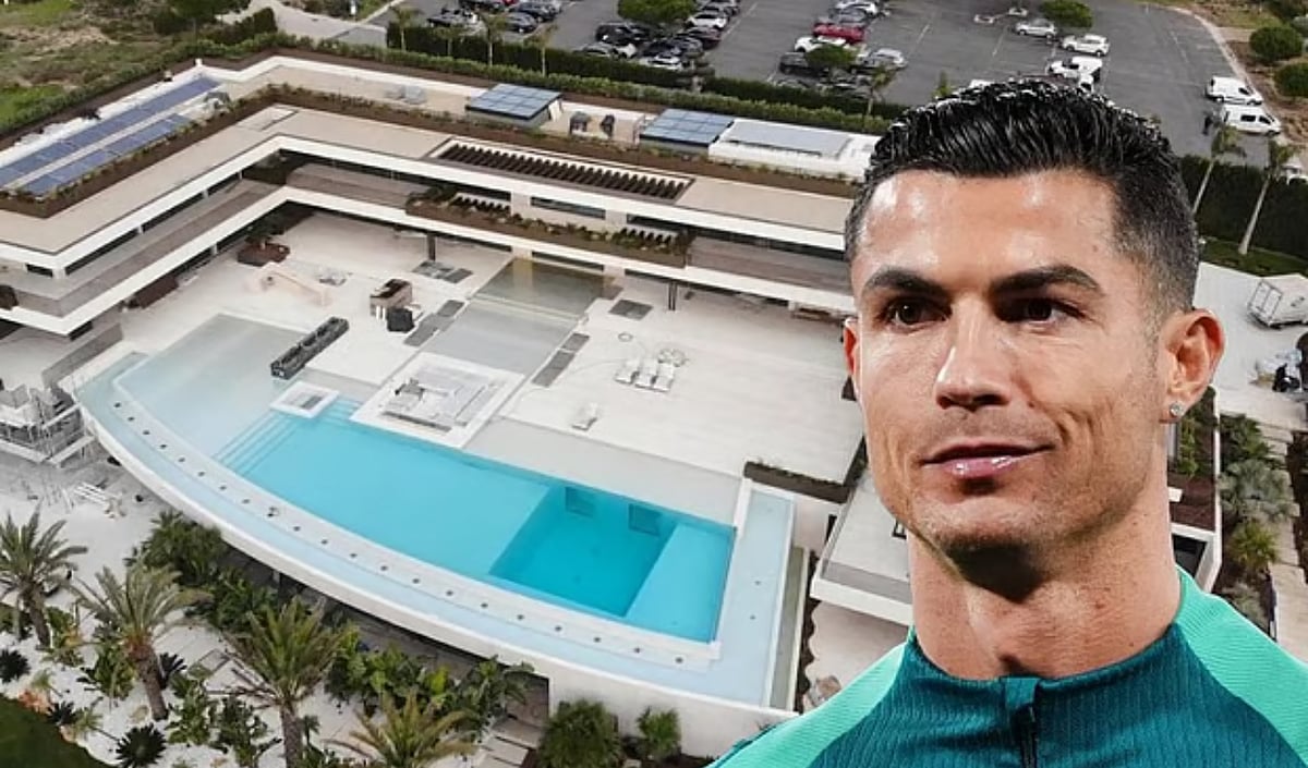 রোনালদো কি ৩৬৩ কোটির রাজপ্রাসাদ বিক্রি করে দিচ্ছেন?