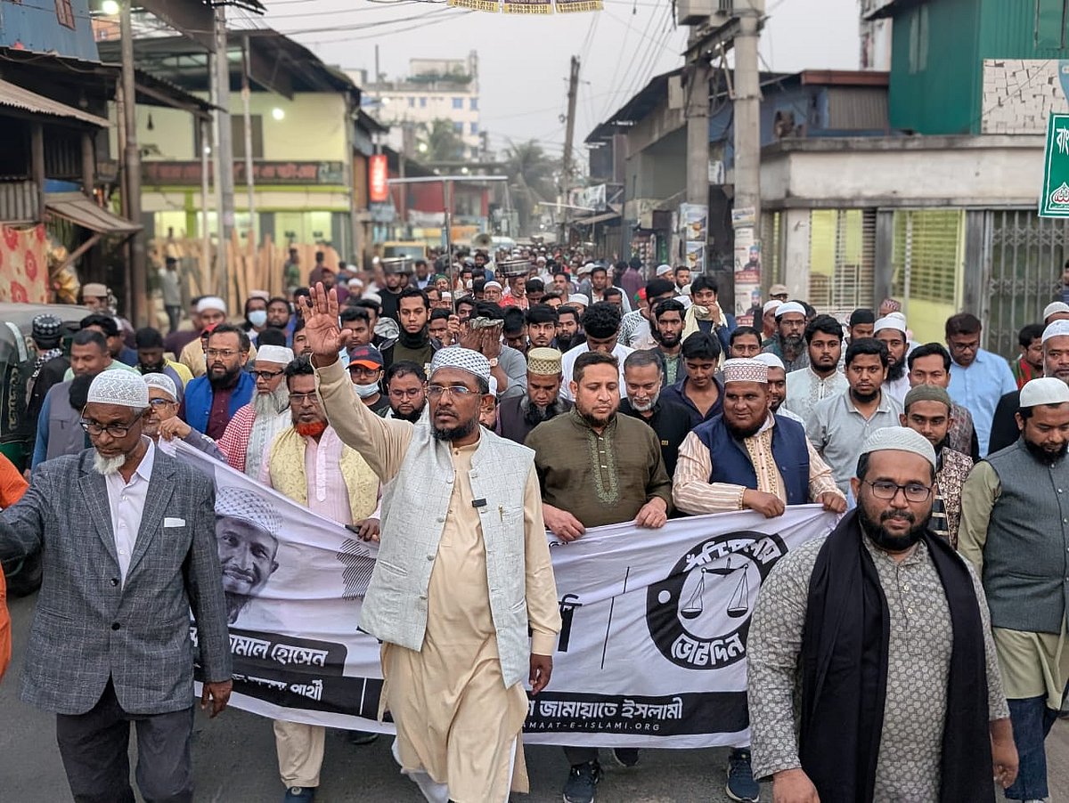 বিজয়ী হলে ঢাকা-৫ আসনে গ্যাস–সংকট নিরসনসহ জন–আকাঙ্ক্ষার বাস্তবায়ন হবে: কামাল হোসেন