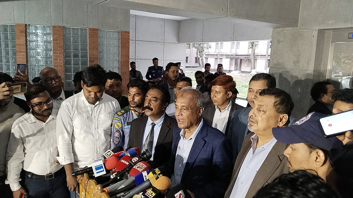 নির্বাচনের প্রস্তুতি প্রত্যাশার তুলনায় অনেক অনেক ভালো: স্বরাষ্ট্র উপদেষ্টা