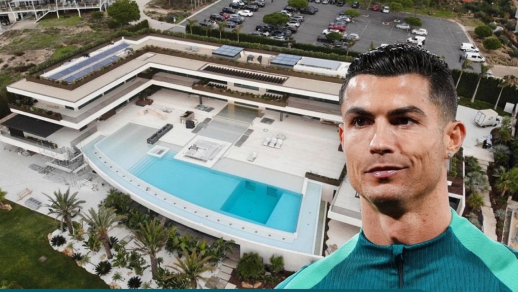 রোনালদো কি ৩৬৩ কোটি টাকার বিলাসবহুল ‘রিটায়ার্ড হোম’ বিক্রি করে দিচ্ছেন