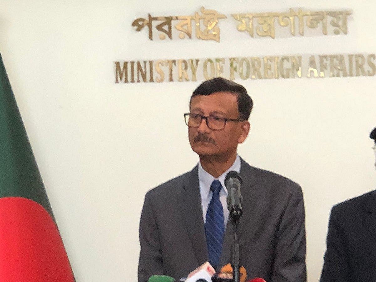 ভারতীয় কূটনীতিকদের পরিবারের সদস্যদের প্রত্যাহার: বার্তা কী?