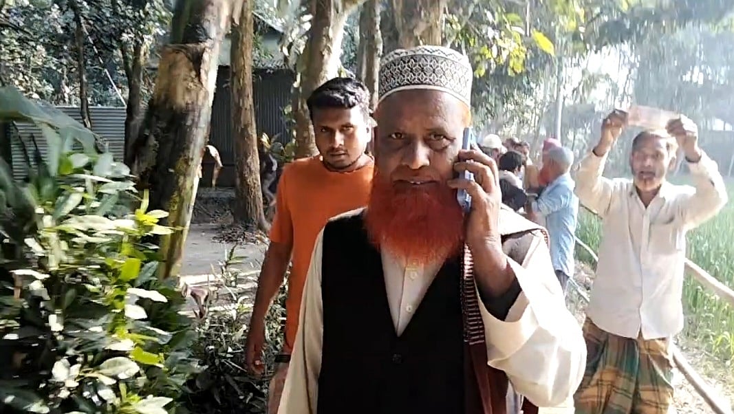 টাঙ্গাইলে ভোটারদের মধ্যে টাকা বিতরণের অভিযোগ বিএনপির, অপপ্রচার বলছে জামায়াত